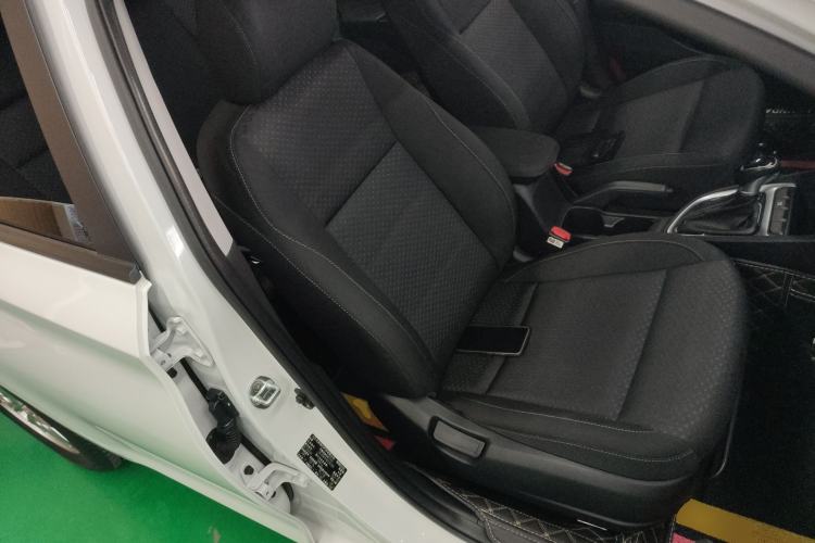 Used Hyundai Celesta 2020 1.6L Automatic GL Enjoyable Edition