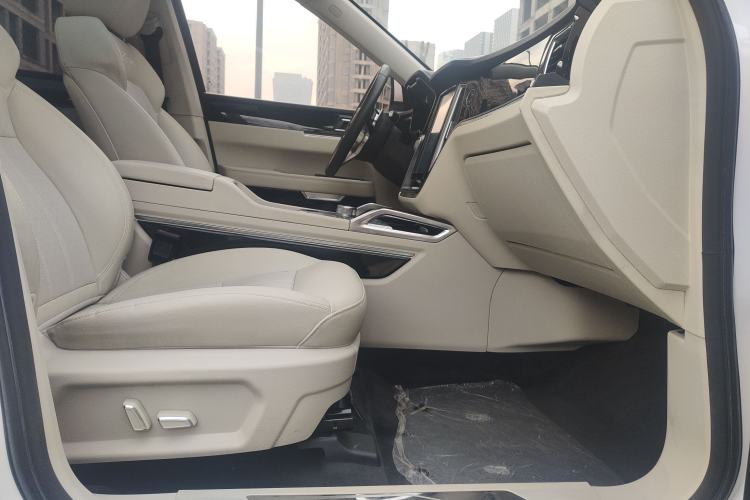 Used Zotye T700 2017 1.8T Dual-Clutch Prestige Model
