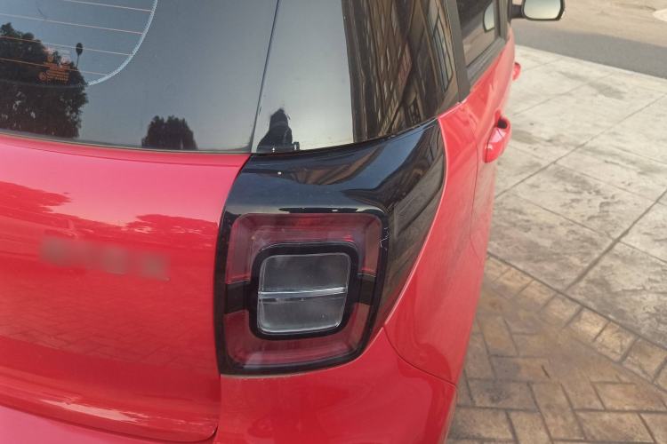 Used SOL E10X 2021 302 km Range Luxury Version 30.2 kWh