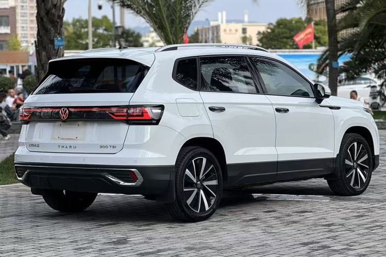 Used Volkswagen Tharu 2023 300TSI Two-Wheel-Drive Moonlight Edition
