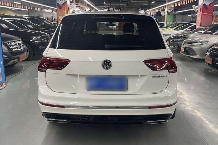 Used Volkswagen Tiguan L 2019 Restyled 330TSI Automatic Two-Wheel Drive R-Line Flagship Version China VI Standard
