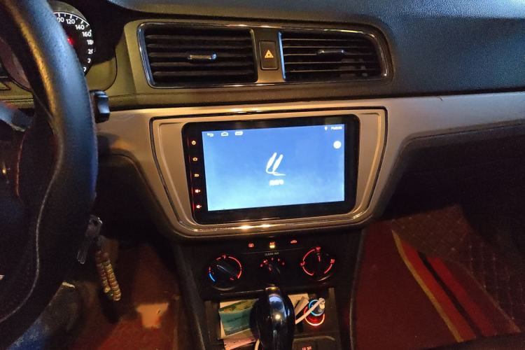 Used Volkswagen Lavida 2015 1.6L Automatic Fashion Edition