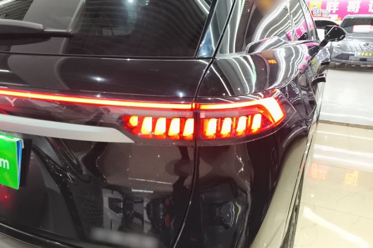 Used Chery Tiggo 9 2025 2.0T Dual-Clutch Two-Wheel Drive Black Samurai Edition 5 Seats