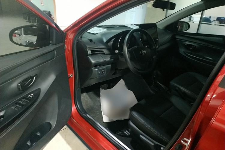 Used Toyota YARiS L 2021 X-Trail 1.5L CVT Leading Edition
