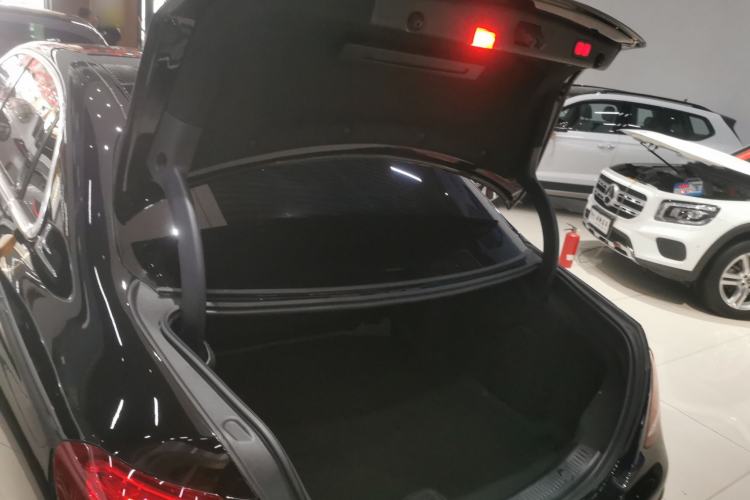 Used Mercedes-Benz E-Class 2019 Restyled E 300 L Sport Luxury Edition
