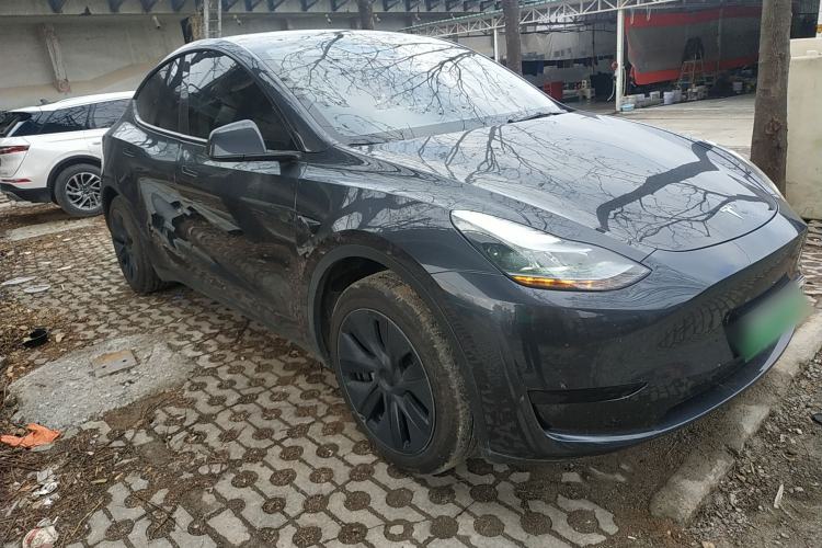 Used Tesla Model Y 2024 Rear-Wheel-Drive Version
