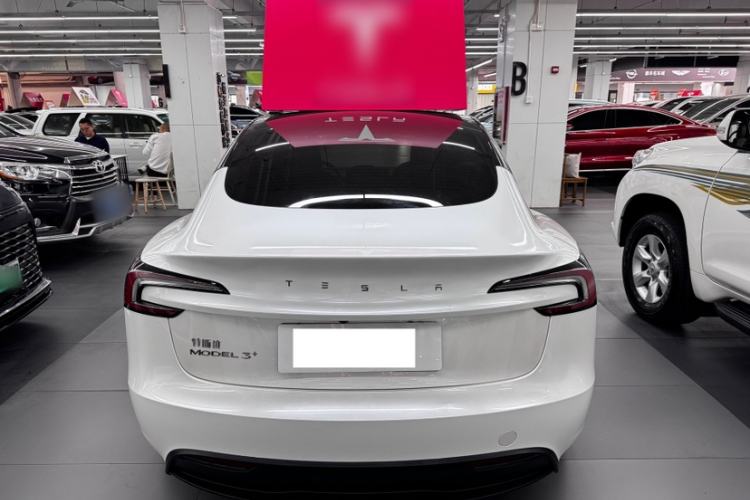 Used Tesla Model 3 2023 Long-Range All-Wheel-Drive Version
