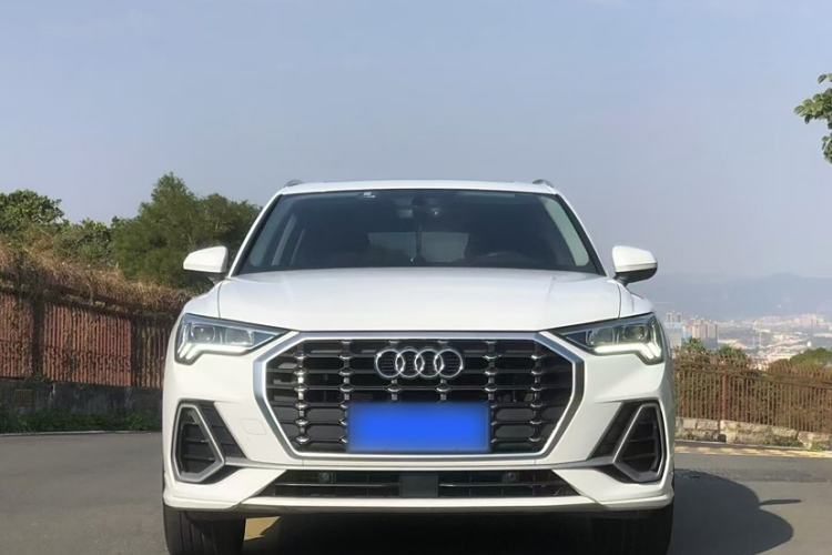 Used Audi Q3 2021 35 TFSI Progressive Dynamic Edition
