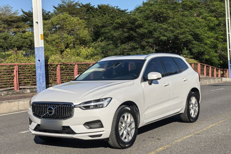 Used Volvo XC60 2019 T5 4x4 Smart Edition China VI Standard
