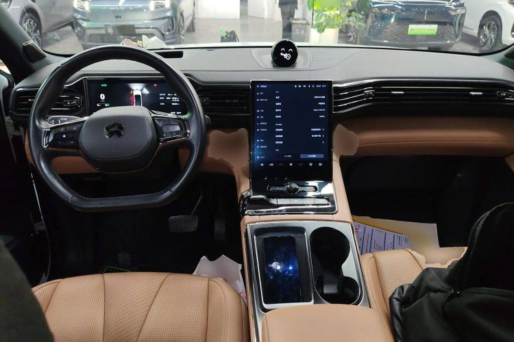 Used Nio ES8 2020 415 km Range 6-Seater Version
