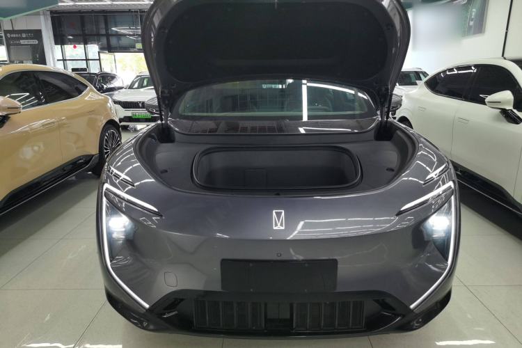 Used  07 2024 Pro+ All-Electric Version
