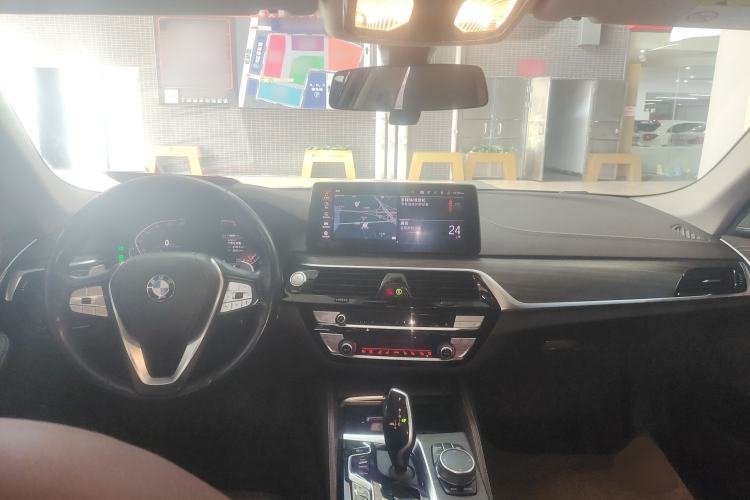 Used BMW 5 Series 2021 530Li Luxury Edition Premium Package
