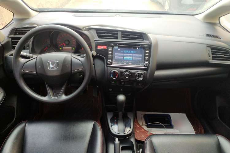 Used Honda Fit 2014 1.5L LX CVT Comfort Model
