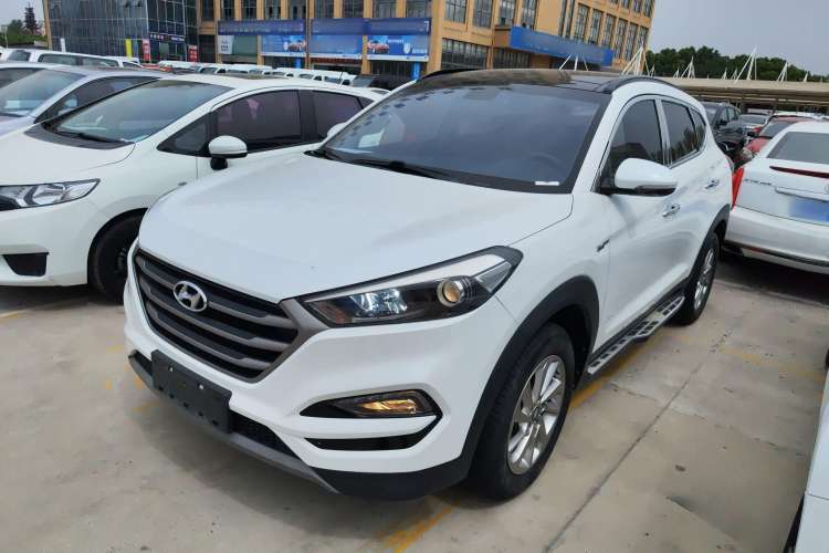 Used Hyundai Tucson 2015 1.6T Dual-Clutch Two-Wheel-Drive Smart Model
