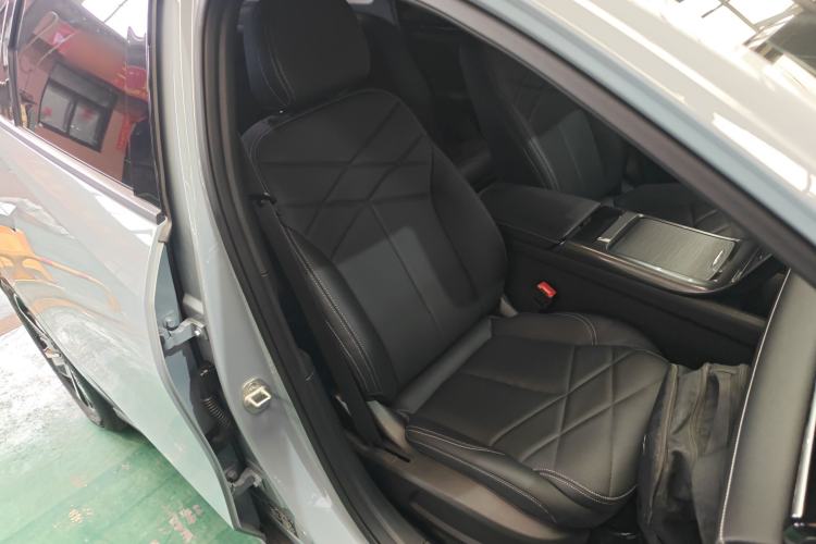 Used  L6 2024 125km PLUS Dragon Edition