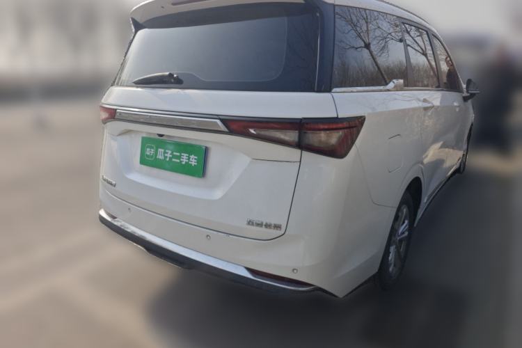 Used Wuling Jiachen 2022 1.5T CVT Smart Luxury Version
