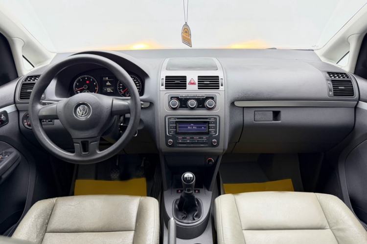 Used Volkswagen Touran 2013 1.4T Manual Fashion Edition 5 Seats
