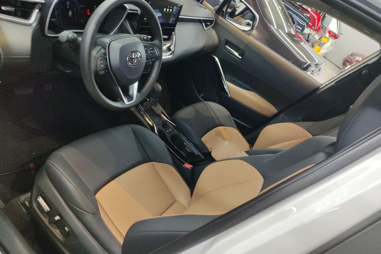 Used Toyota FRONTLANDER 2023 2.0L CVT Sport Edition
