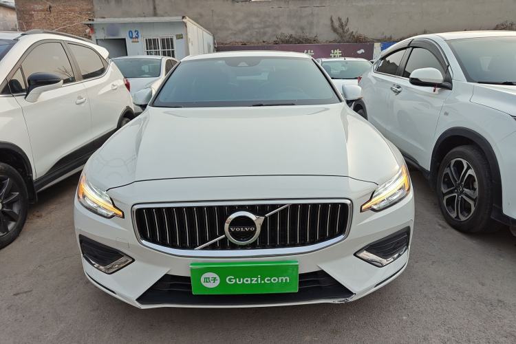 Used Volvo S60 2021 T4 Zhiyi Luxury Edition