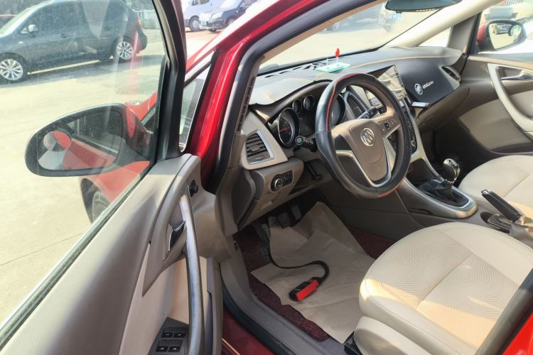 Used Buick GT 2013 GT 1.6L Manual Entry-Level Model
