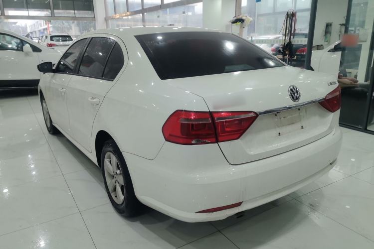 Used Volkswagen Lavida 2013 Revised Classic 1.6L Automatic Fashion Edition
