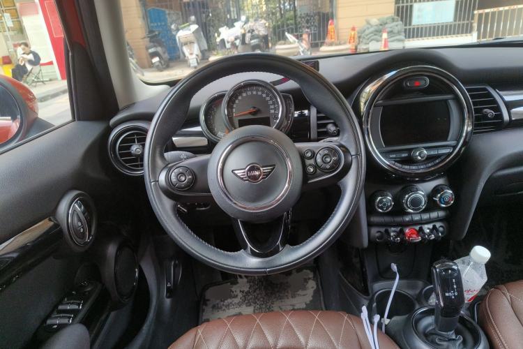 Used  MINI 2018 1.5T ONE PLUS Five-Door Edition
