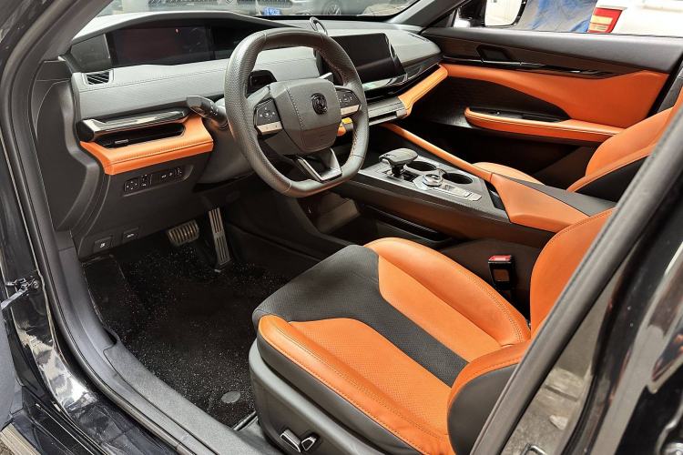 Used Changan UNI-V 2023 1.5T Sport Edition
