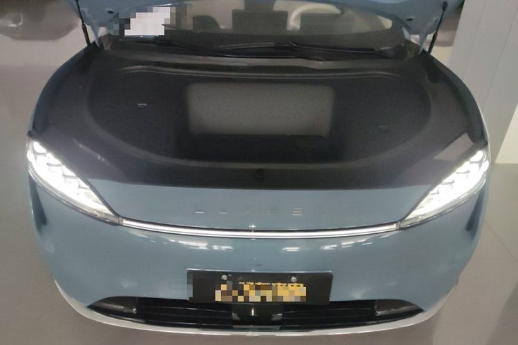 Used Hima Luxeed R7 2024 All-Electric 736 km Ultra
