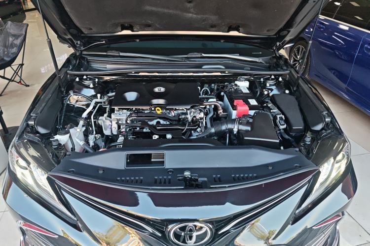 Used Toyota Camry 2023 2.0G Luxury Edition
