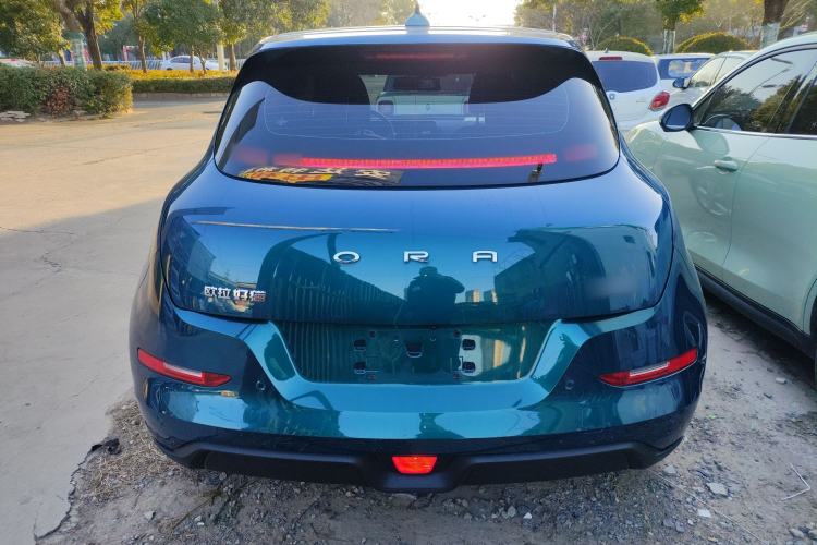 Used ORA Good Cat 2023 401 km Standard Range Luxury Version Lithium Iron Phosphate
