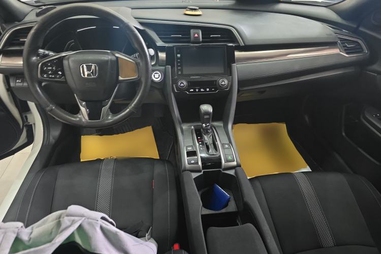 Used Honda Civic 2021 HATCHBACK 220TURBO CVT New Trendsetter