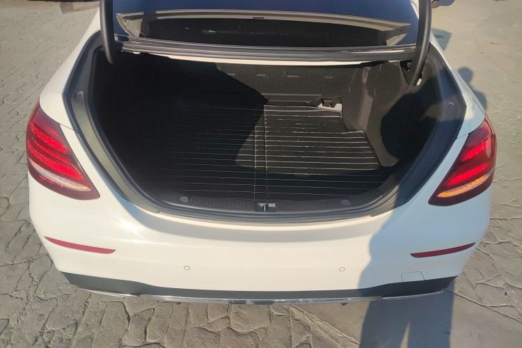 Used Mercedes-Benz E-Class 2019 E 200 L Sport 4MATIC