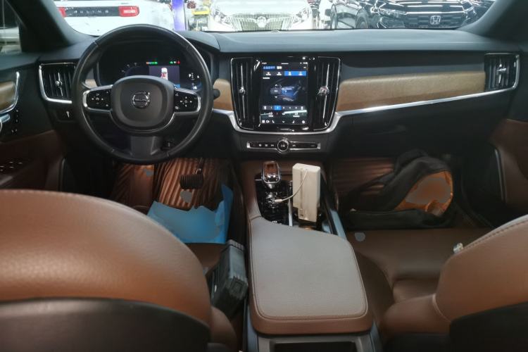 Used Volvo S90 2022 B5 Zhiyi Luxury Edition
