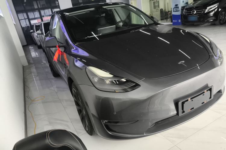 Used Tesla Model Y 2021 Long-Range All-Wheel-Drive Version