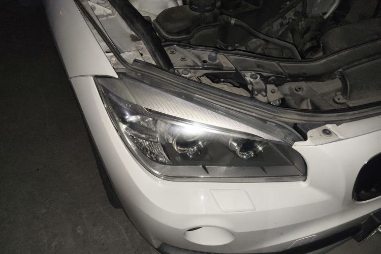 Used BMW X1 2015 sDrive18i Leading Edition
