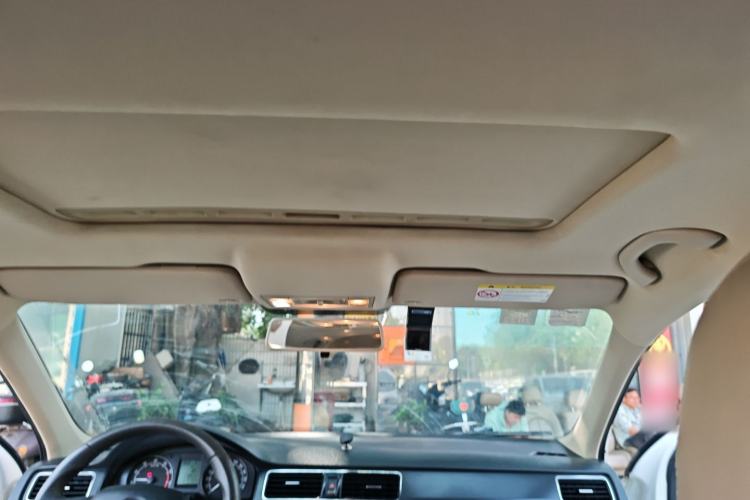 TDK.VehicleDetails.img