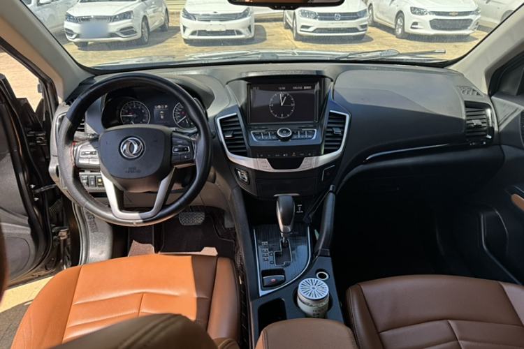 Used Dongfeng Fengdu MX5 2016 2.0L Automatic Flagship Edition
