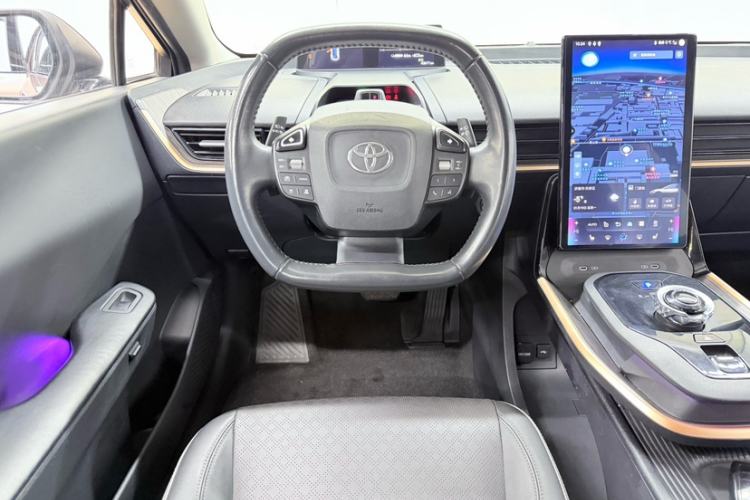 Used Toyota bZ3 2023 616 km Long-Range Premium
