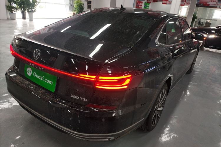 Used Volkswagen Passat 2024 380TSI Elite Edition