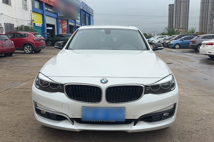Used BMW 3 Series GT 2018 320i Sport Edition
