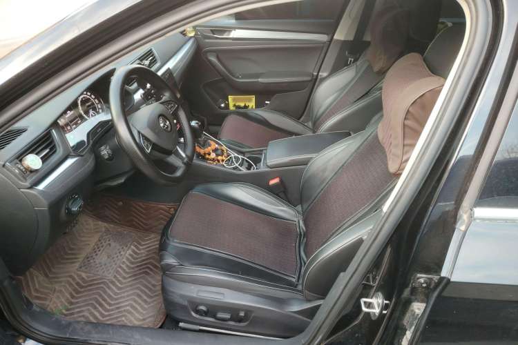 Used Skoda Superb 2019 Facelifted TSI280 DSG Comfort Edition
