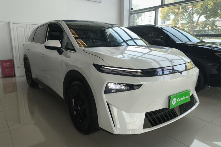 Used Venucia VX6 2024 450 Travel Edition
