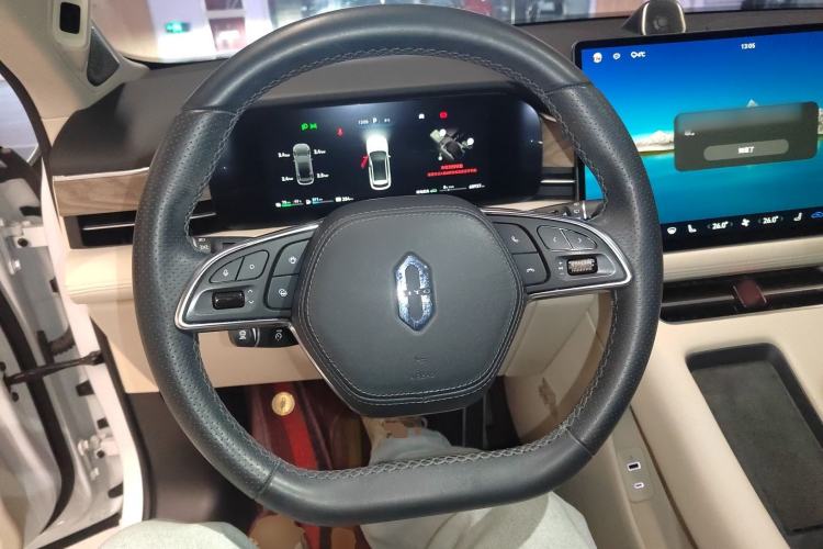 Used Hima AITO M5 2022 Extended-Range Four-Wheel Drive Performance Version