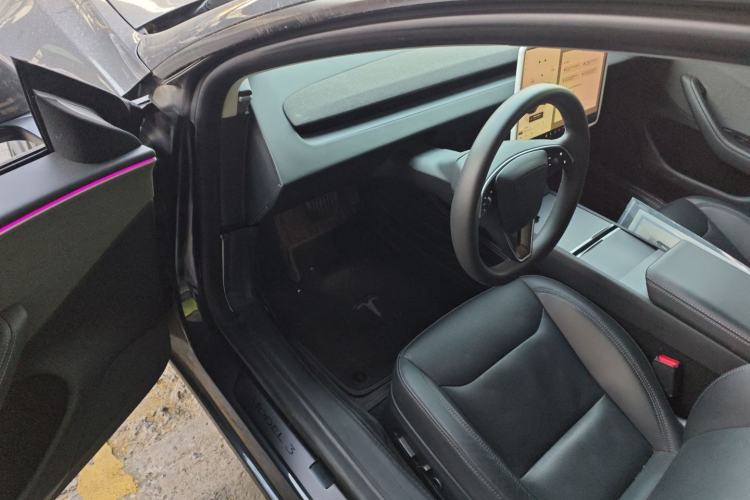 Used Tesla Model 3 2023 Rear-Wheel-Drive Version