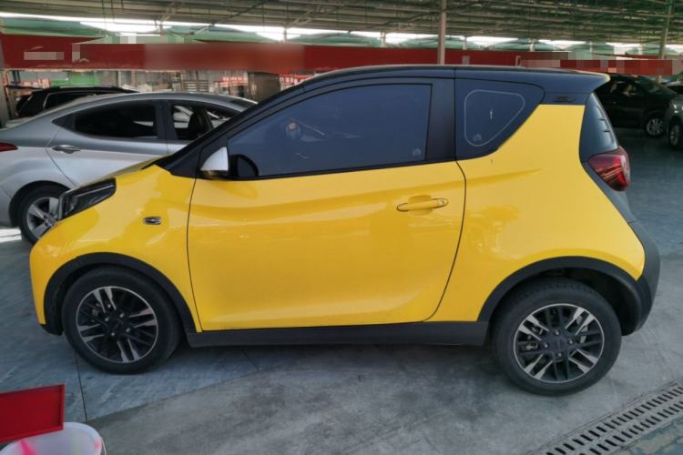 Used Chery Little Ant 2022 Sweet Pink Edition Half-Sugar Version 3-Cell Lithium 30kW 301km
