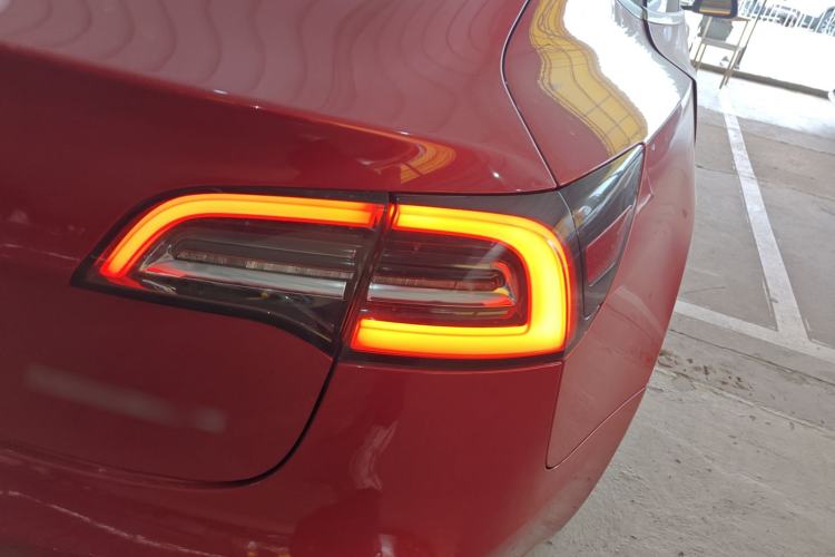 Used Tesla Model 3 2019 Standard Range Rear-Drive Upgraded Version
