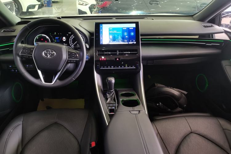 Used Toyota Avalon 2022 Dual-Engine 2.5L Luxury Edition