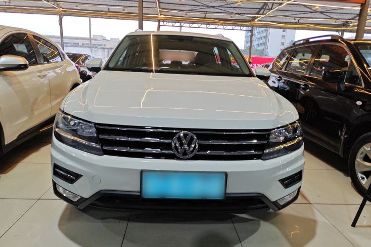 Used Volkswagen Tiguan L 2017 330TSI Automatic Two-Wheel Drive Luxury Edition