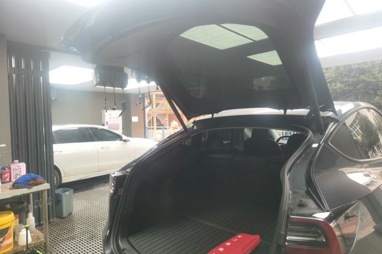 Used Tesla Model Y 2024 Rear-Wheel-Drive Version