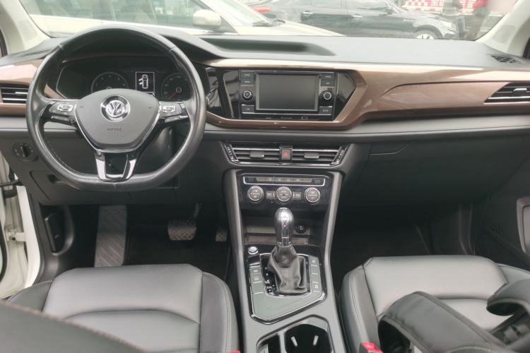 Used Volkswagen Tharu 2020 280TSI Two-Wheel Drive Comfort Edition China VI Standard